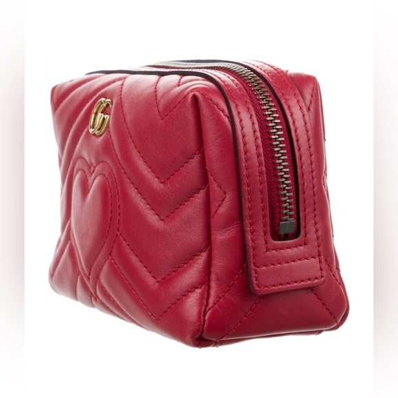 GUCCI CALFSKIN MATELASSE GG MARMONT COSMETIC CASE IN RED EUC - Picture 7 of 15